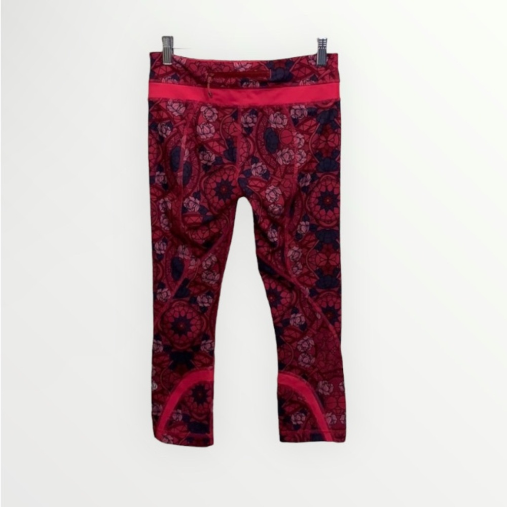 Lululemon Inspire Crop Prism Floral‎ Multi Guava 6 - Picture 4 of 5